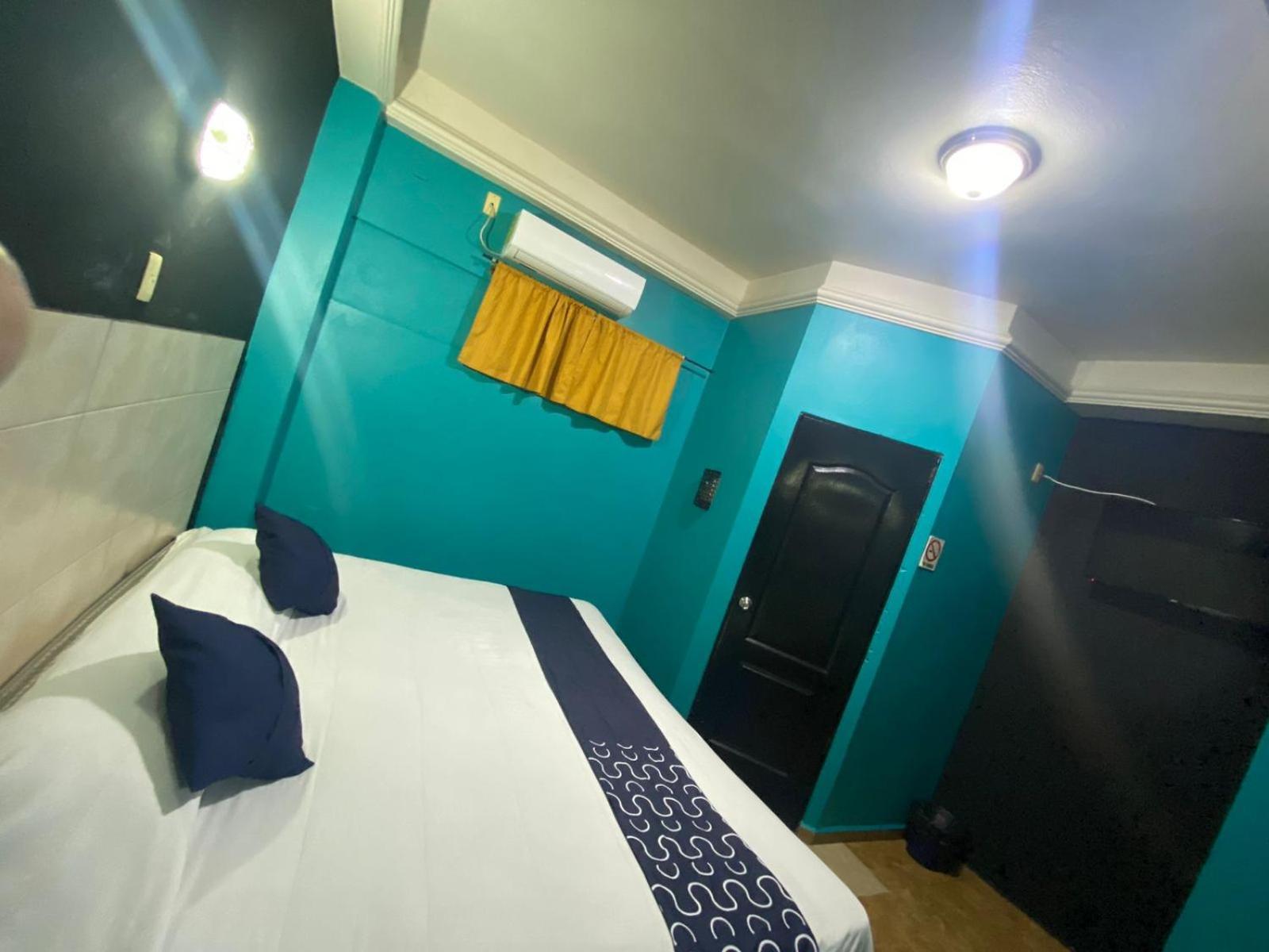 Hotel Torre Monterrey Zewnętrze zdjęcie